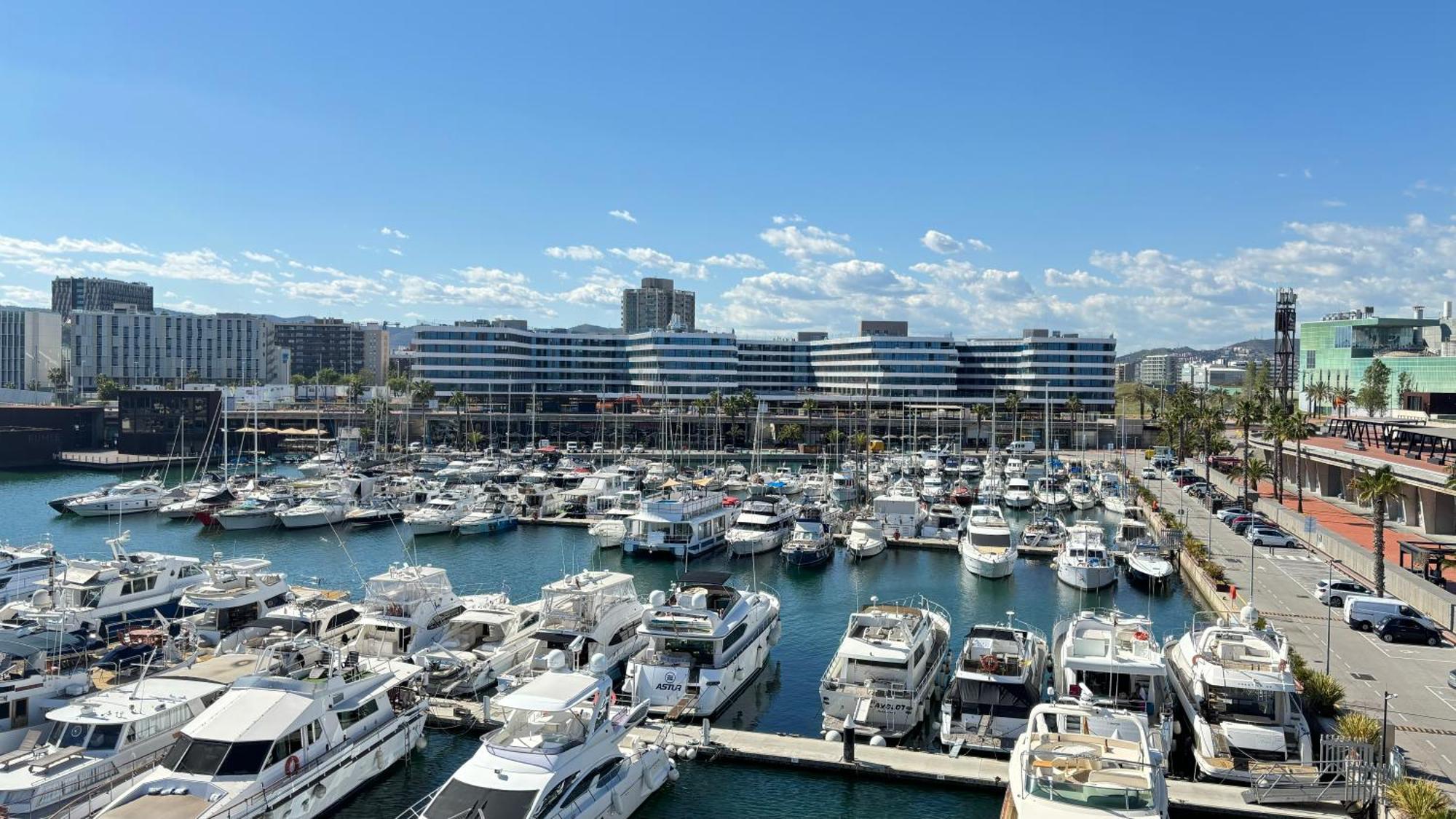 Torre Forum Lägenhet Sant Adrià de Besòs Exteriör bild