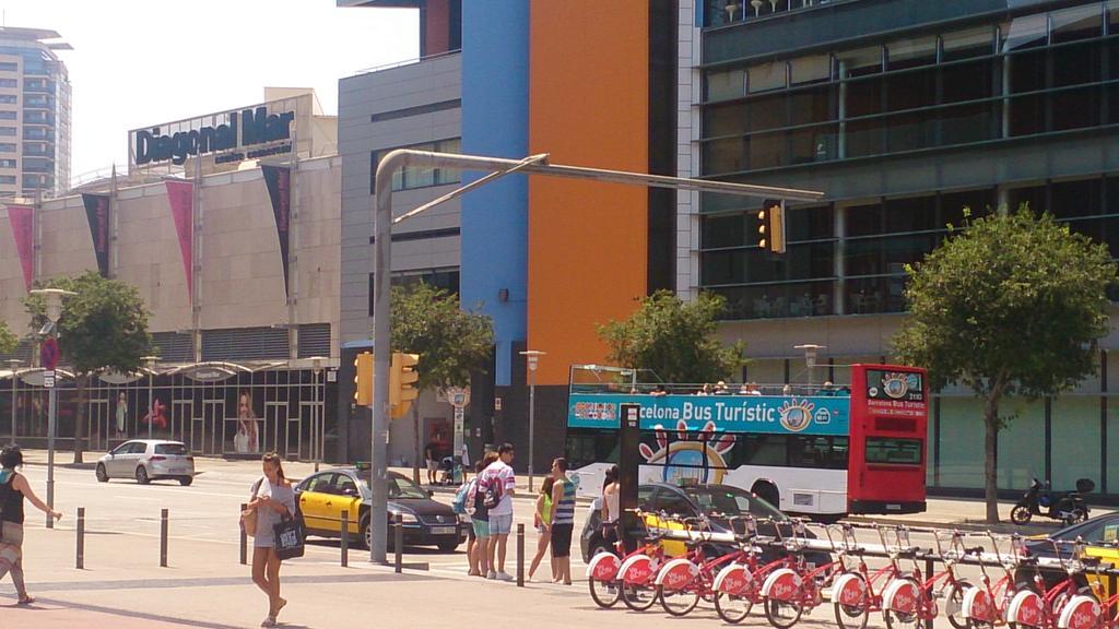 Torre Forum Lägenhet Sant Adrià de Besòs Exteriör bild